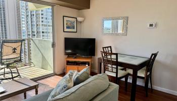 2440 Kuhio Ave Honolulu - Rental - photo 6 of 22