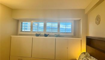 2440 Kuhio Ave Honolulu - Rental - photo 4 of 24
