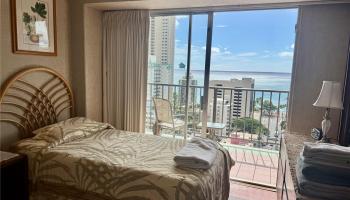 2440 Kuhio Ave Honolulu - Rental - photo 1 of 24