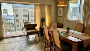 2440 Kuhio Ave Honolulu - Rental - photo 4 of 24