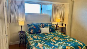 2440 Kuhio Ave Honolulu - Rental - photo 2 of 25