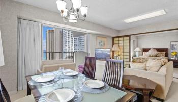 Waikiki Park Hgts condo # 2201, Honolulu, Hawaii - photo 4 of 16