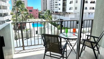 2440 Kuhio Ave Honolulu - Rental - photo 4 of 19
