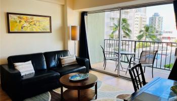 2440 Kuhio Ave Honolulu - Rental - photo 3 of 18