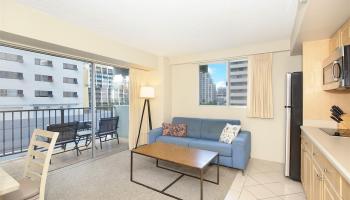 2440 Kuhio Ave Honolulu - Rental - photo 5 of 21