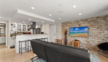 Kuhio Plaza condo # 1102, Honolulu, Hawaii - photo 2 of 18