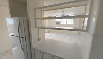 2442 Kuhio Ave Honolulu - Rental - photo 5 of 12