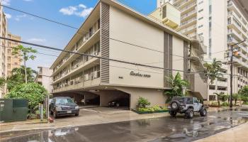 Ainahau Gardens condo # 201, Honolulu, Hawaii - photo 1 of 1