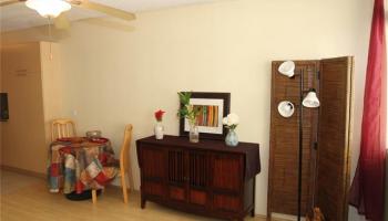 Ainahau Gardens condo # 309, Honolulu, Hawaii - photo 2 of 25 Ainahau Gardens condo # 309, Honolulu, Hawaii - photo 2 of 25