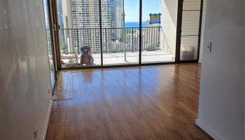 2444 Hihiwai St Honolulu - Rental - photo 3 of 25