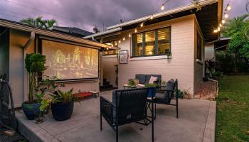 2445  10th Ave Palolo,  home - photo 1 of 25