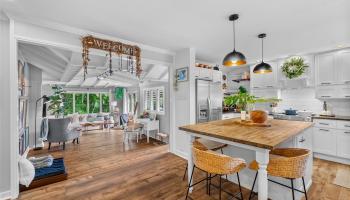 2445  10th Ave Palolo, Diamond Head home - photo 3 of 25