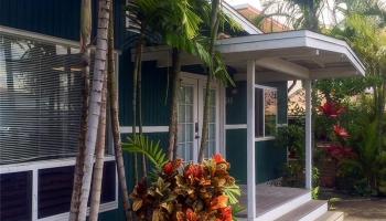 245  Hualani Street Kalama/cnut Grov, Kailua home - photo 2 of 24