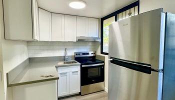 245 Iolani Ave Honolulu - Rental - photo 2 of 6