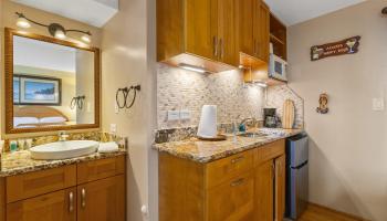 Kuhio Village 2 condo # 1002A, Honolulu, Hawaii - photo 6 of 14