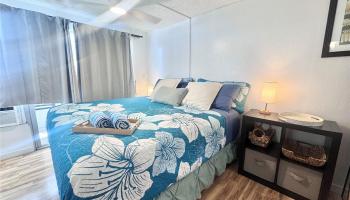 Kuhio Village 2 condo # 1008A, Honolulu, Hawaii - photo 4 of 9