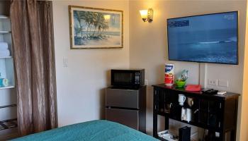 Kuhio Village 2 condo # 1010A, Honolulu, Hawaii - photo 6 of 9