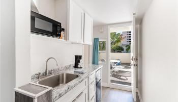 Kuhio Village 2 condo # 201A, Honolulu, Hawaii - photo 5 of 15