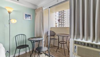 Kuhio Village 2 condo # 502A, Honolulu, Hawaii - photo 5 of 16