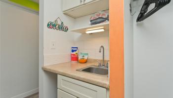 Kuhio Village 2 condo # 805A, Honolulu, Hawaii - photo 5 of 10