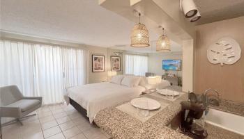 Kuhio Village 2 condo # 905A, Honolulu, Hawaii - photo 1 of 11