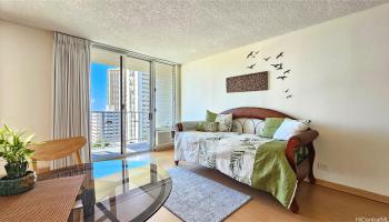 Waikiki Lanais condo # 1405, Honolulu, Hawaii - photo 4 of 24