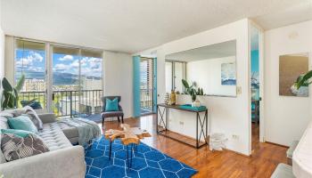 Waikiki Lanais condo # 1809, Honolulu, Hawaii - photo 1 of 24