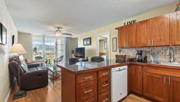 Waikiki Lanais condo # 908, Honolulu, Hawaii - photo 1 of 19