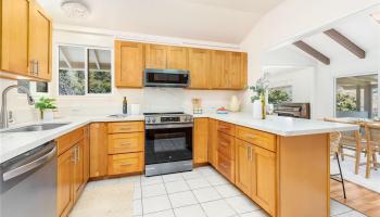 2456  Sonoma Street Manoa Area, Honolulu home - photo 6 of 25