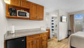 Kuhio Village 1 condo # 1010, Honolulu, Hawaii - photo 6 of 25