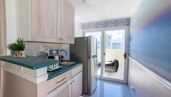 Kuhio Village 1 condo # 1102, Honolulu, Hawaii - photo 4 of 11