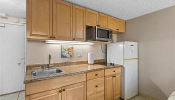 Kuhio Village 1 condo # 306, Honolulu, Hawaii - photo 4 of 23