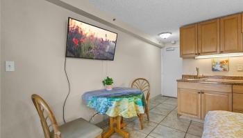 Kuhio Village 1 condo # 306, Honolulu, Hawaii - photo 5 of 23