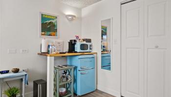 Kuhio Village 1 condo # 307, Honolulu, Hawaii - photo 4 of 25