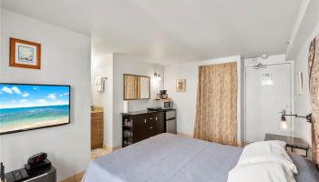 Kuhio Village 1 condo # 607, Honolulu, Hawaii - photo 3 of 14