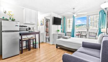 Kuhio Village 1 condo # 810, Honolulu, Hawaii - photo 1 of 16