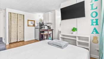 Kuhio Village 1 condo # 810, Honolulu, Hawaii - photo 6 of 16