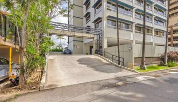 Fairway Manor condo # 1104, Honolulu, Hawaii - photo 5 of 15