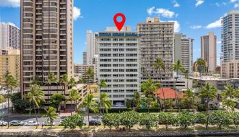 Fairway Manor condo # 402, Honolulu, Hawaii - photo 2 of 25