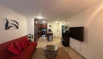 2465 Kuhio At Waikiki condo # 304, Honolulu, Hawaii - photo 5 of 25