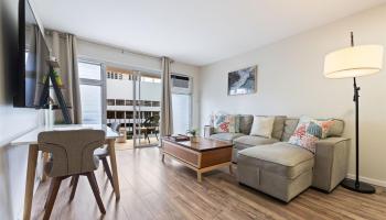 2465 Kuhio At Waikiki condo # 710, Honolulu, Hawaii - photo 3 of 25