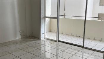 Niihau Apts Inc condo # 801, Honolulu, Hawaii - photo 2 of 8