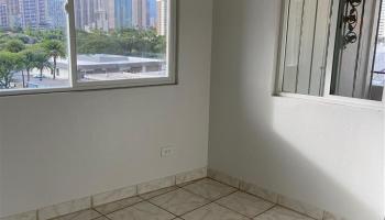 Niihau Apts Inc condo # 801, Honolulu, Hawaii - photo 5 of 8