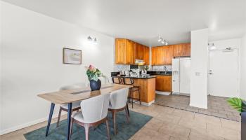 2474 Kapiolani Blvd Honolulu - Rental - photo 5 of 25