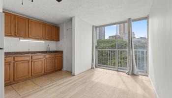 Pacific Islander condo # 403, Honolulu, Hawaii - photo 1 of 19