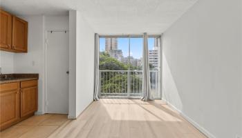 Pacific Islander condo # 403, Honolulu, Hawaii - photo 3 of 19