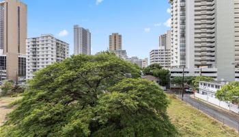 Pacific Islander condo # 403, Honolulu, Hawaii - photo 4 of 19