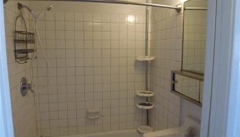 2499 Kapiolani Blvd Honolulu - Rental - photo 3 of 4