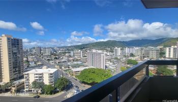 Iolani Court Plaza condo # 1600, Honolulu, Hawaii - photo 4 of 16