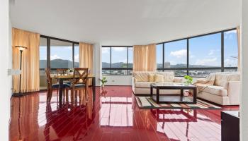 Iolani Court Plaza condo # 2201, Honolulu, Hawaii - photo 1 of 25